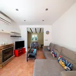 Dom wakacyjny In With Pool & Garden Denia