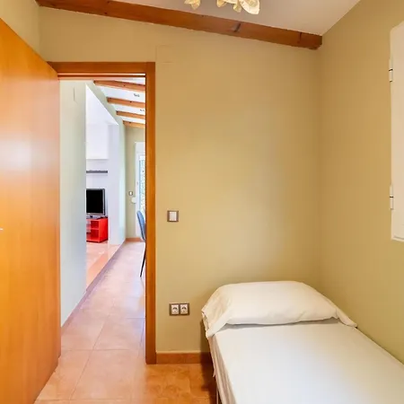 Spacious With Private Garden