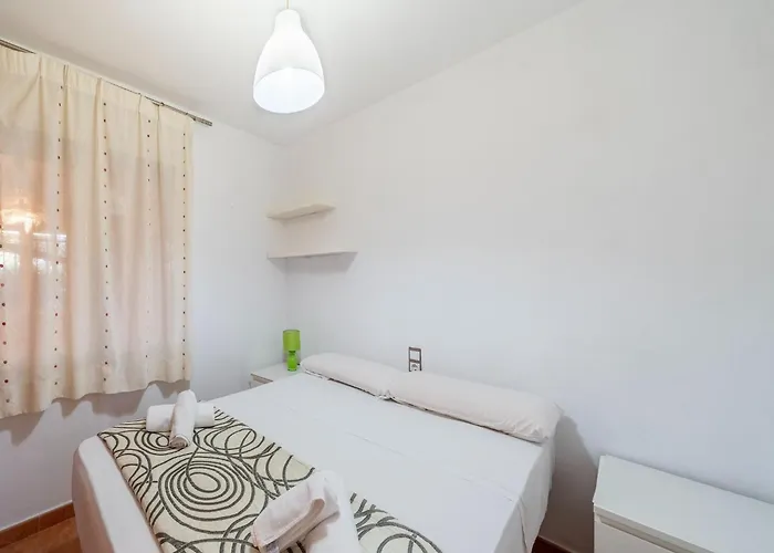 Dom wakacyjny Cozy Retreat With Garden Denia