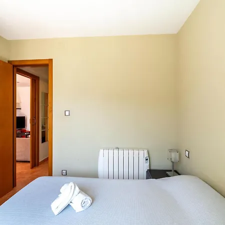 Spacious With Private Garden *